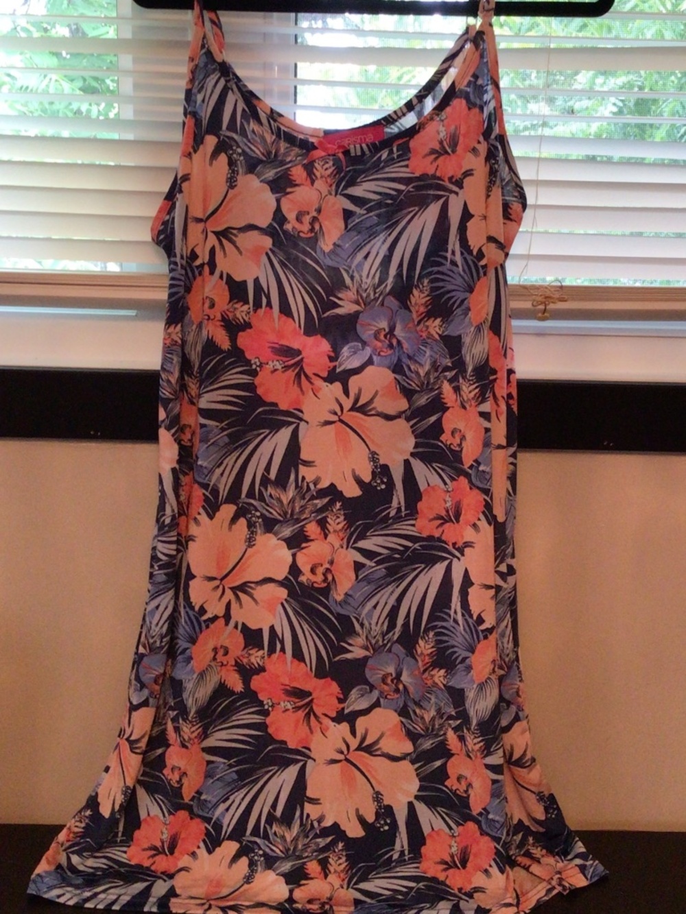 Women’s size large Carisma nighty lounge pajama in Cool fabric